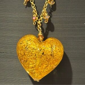 Glass Gold Heart Pendant Necklace - like new